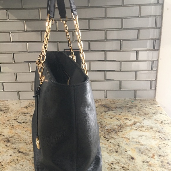 Michael Kors 👜 - Picture 5 of 10